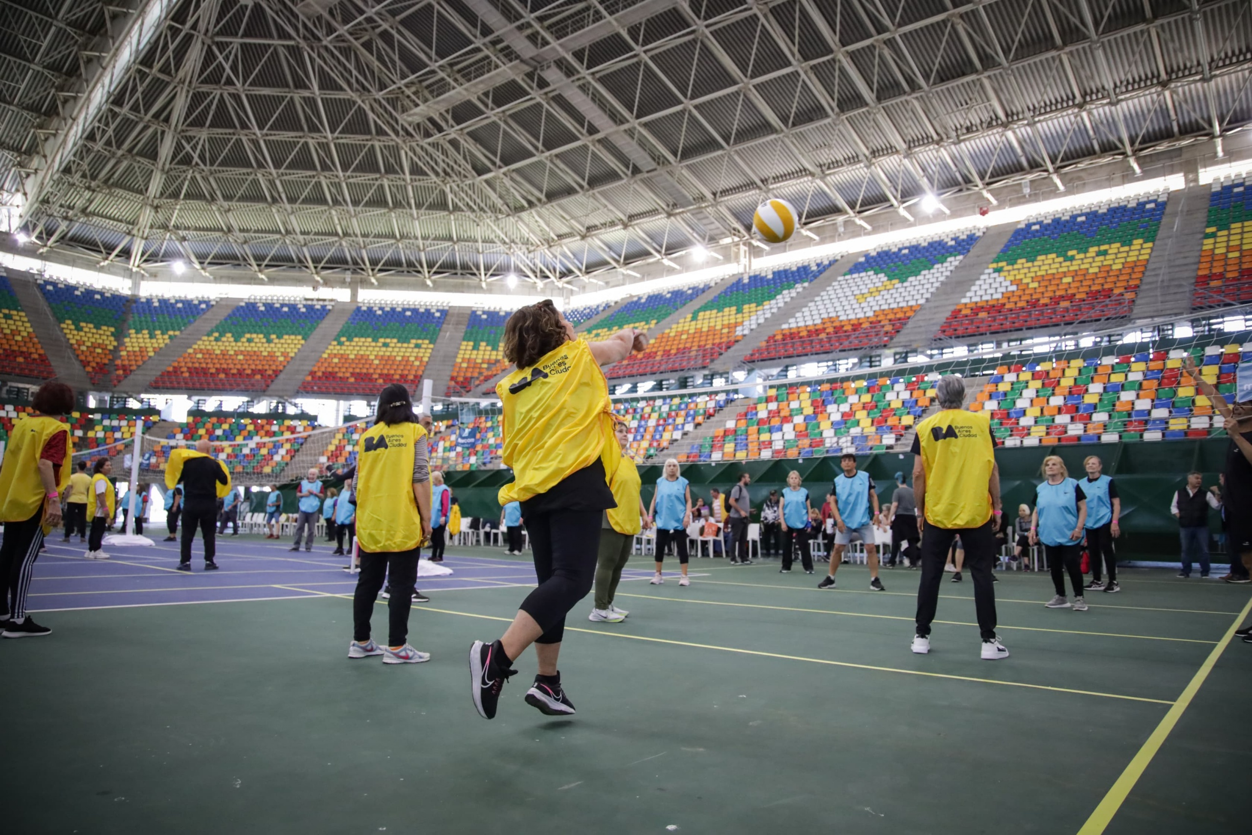 Los Centros de Jubilados participaron en las Olimpiadas para Adultos Mayores en Parque Roca