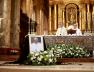 Emotiva despedida al Papa Francisco en la Catedral y un mensaje de unidad que conmovió al arzobispo