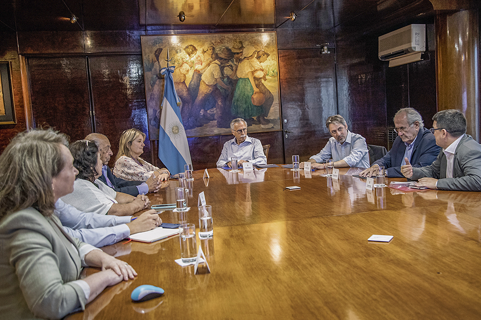 INCUCAI y Garrahan impulsan una alianza para desarrollar terapias celulares avanzadas contra el cáncer